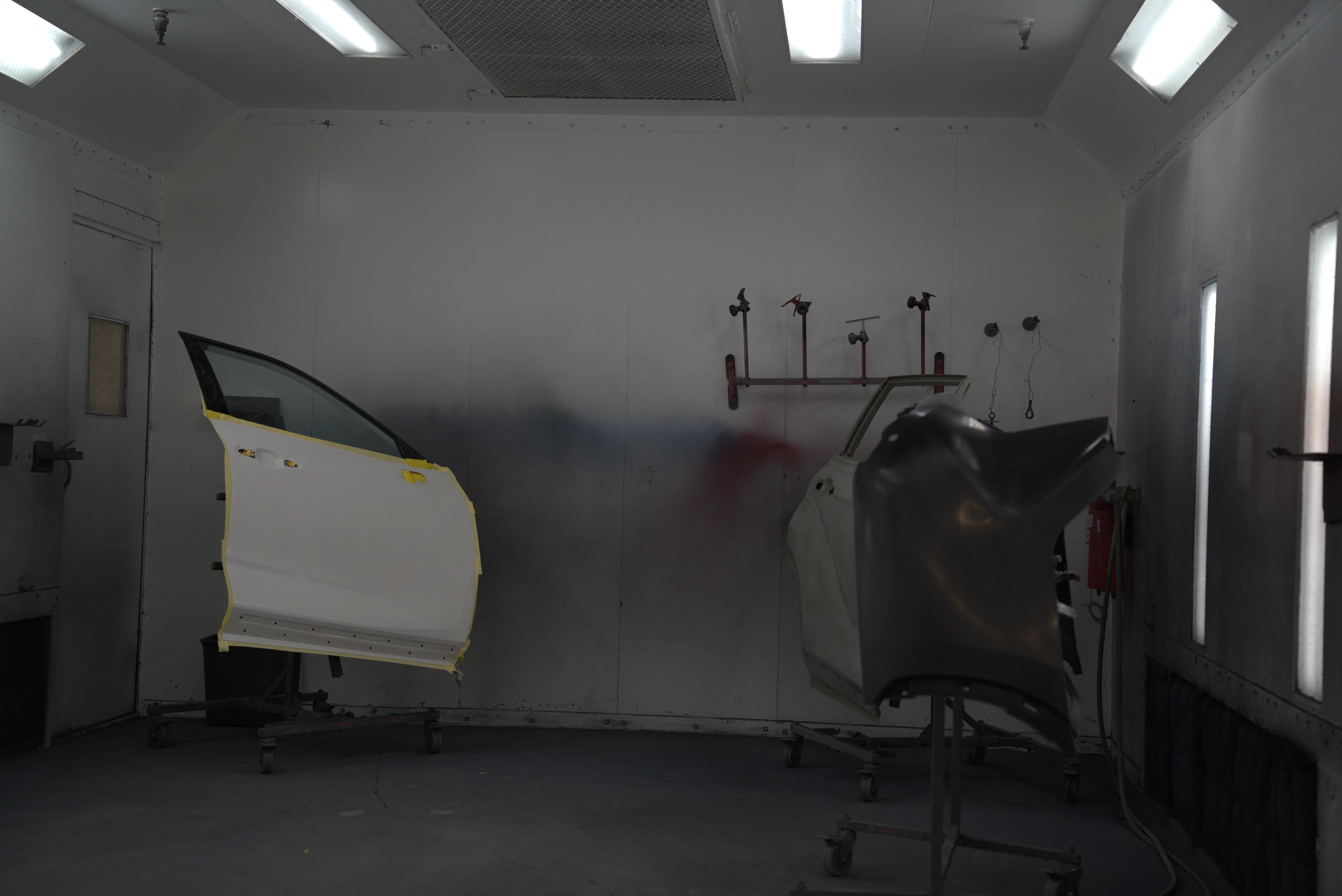 Auto Paint Services Longview WA - Five Star Auto Body Paint Booth