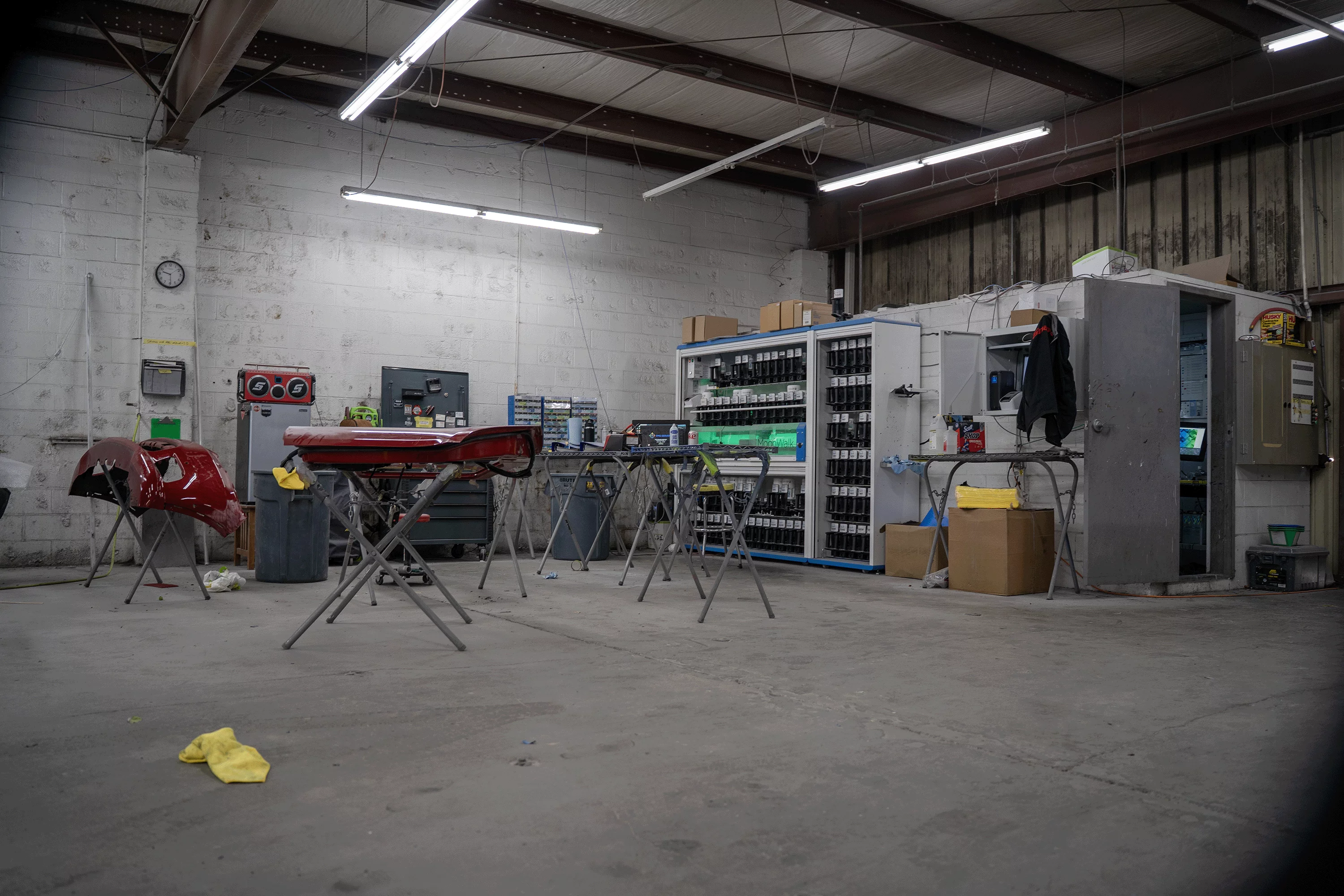 Five Star Auto Body professional paint booth and refinishing facility for quality autobody repairs