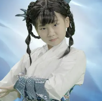 Selina Wong  黃芷晴