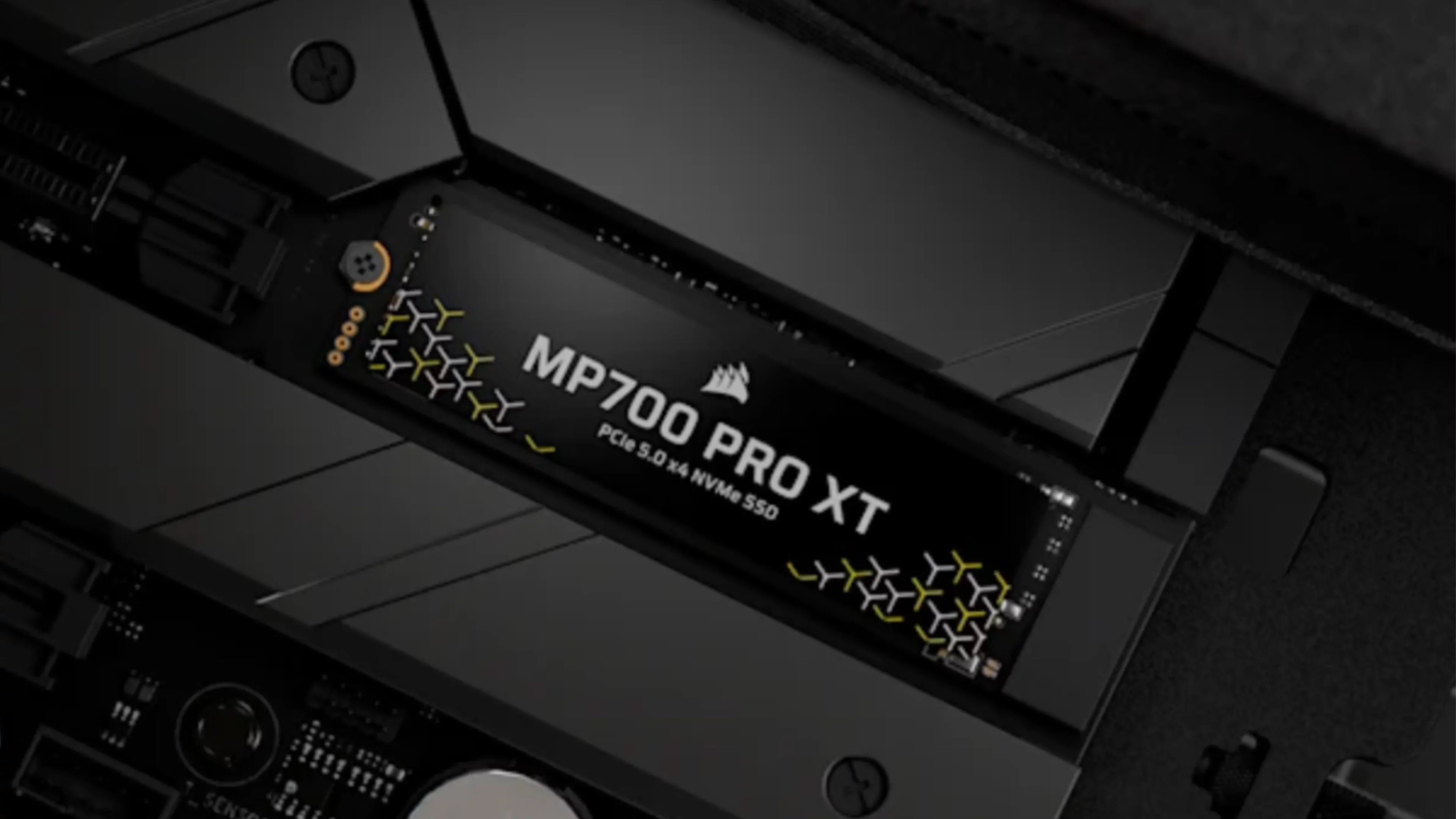 corsair mp700 pro xt product image | diy ssd